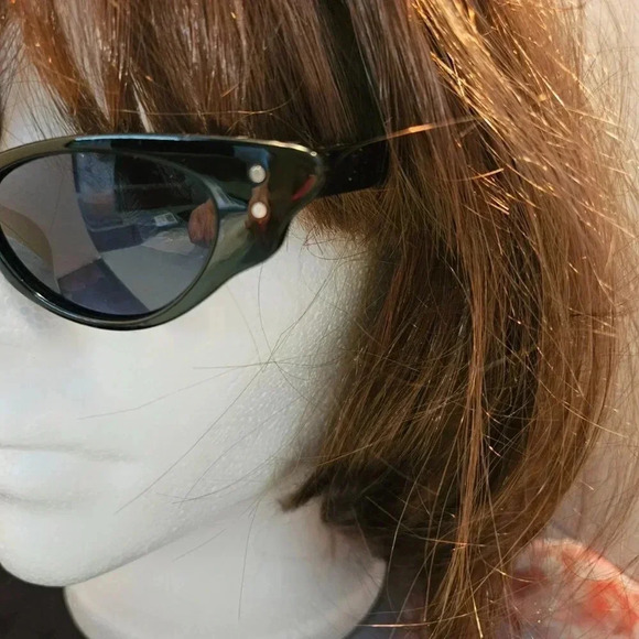 AJ Morgan | Retro Pinup Total Black Slim Cat Eye Sunglasses - NWOT - Picture 12 of 14